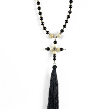 Κρεμαστός σταυρός αυτοκινήτου