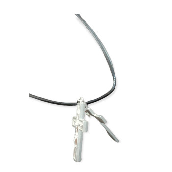 Μεταλλικός κουφωτός σταυρός